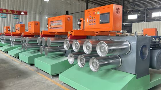 Goede prijs PET-bandenmachine met een capaciteit van 100-800 kg/u voor 9-32 mm brede polypropyleen banden en optionele embossingpatronen online